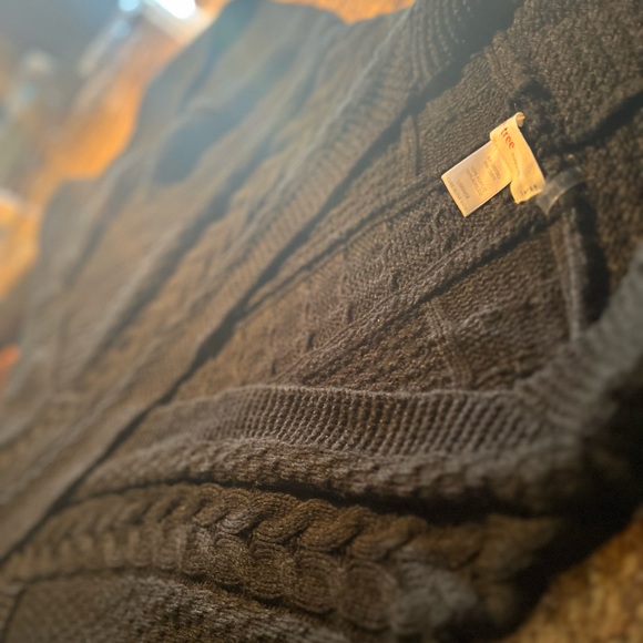 NITTED SWEATER - Picture 7 of 9